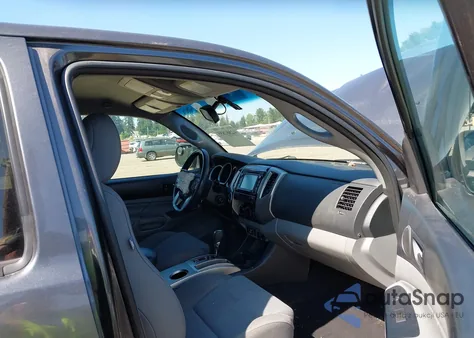 2014 Toyota Tacoma Base V6 из США, поврежденный, VIN 3TMMU4FN2EM064447